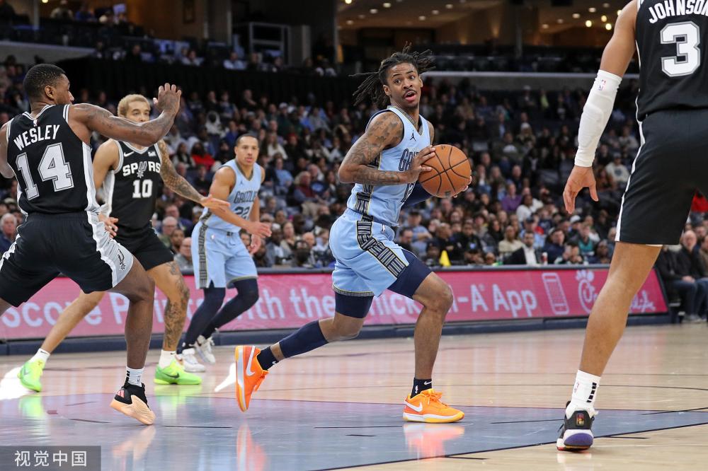 现仍给人深 现仍给人深