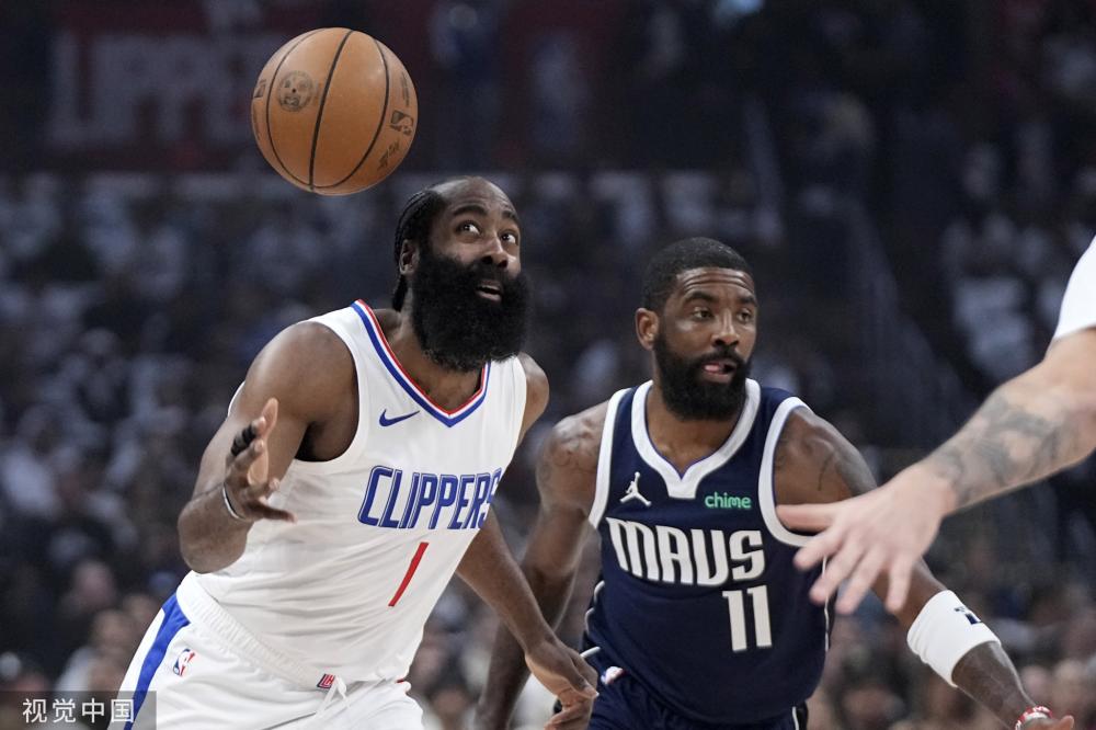 统的右后卫 统的右后卫