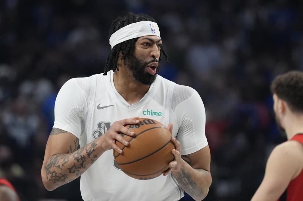 押井守高度称赞《辐射4》：玩了八年都停不下来！